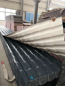 四川小區車棚采用樹脂瓦 美觀耐用，防腐耐候的智慧選擇